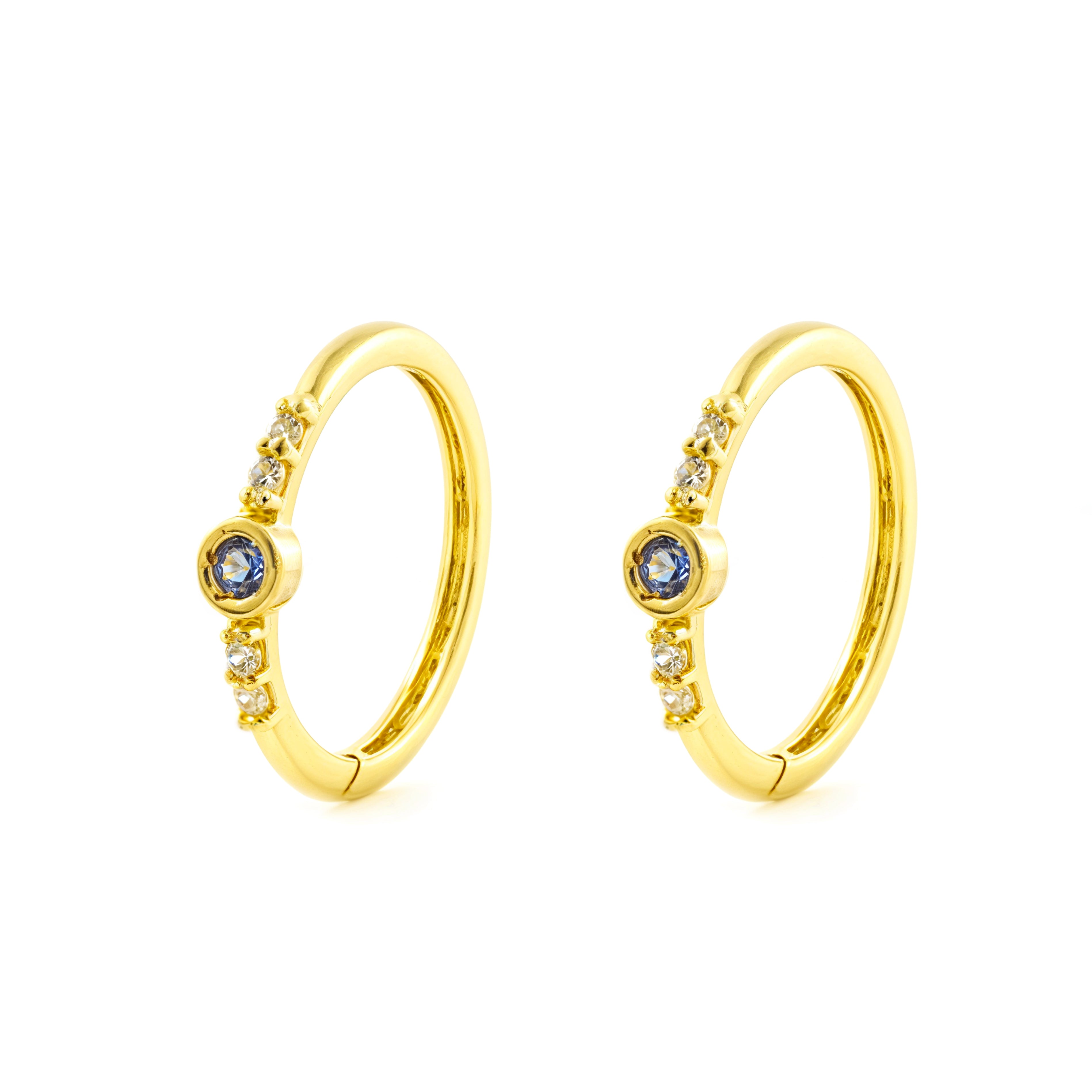 Orecchini Donna Ragazza Oro Giallo 9K Chaton Rotondo Zircone E Zaffiro Sintetico Brillante T2999p9k Zaf Orecchini Donna Ragazza Oro Giallo 9K Chaton Rotondo Zircone E Zaffiro Sintetico Brillante T2999p9k Zaf