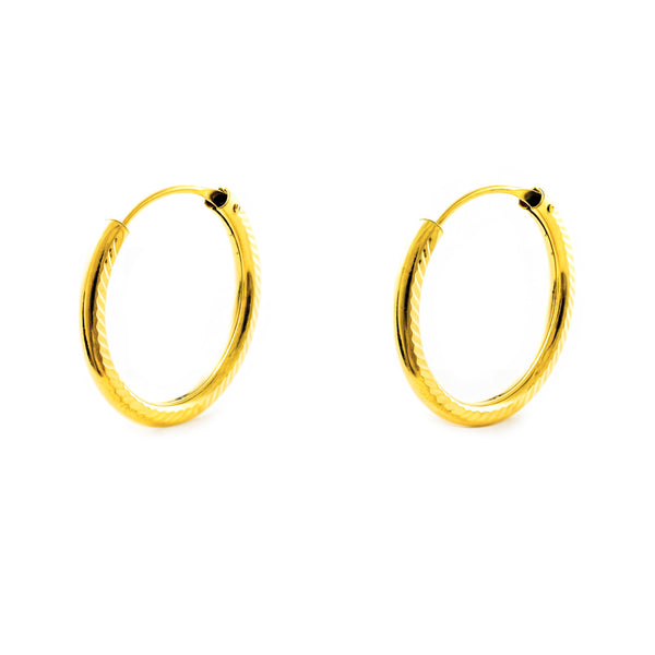 Orecchini cerchio intagliati Oro Giallo 18K 18 x 2 mm